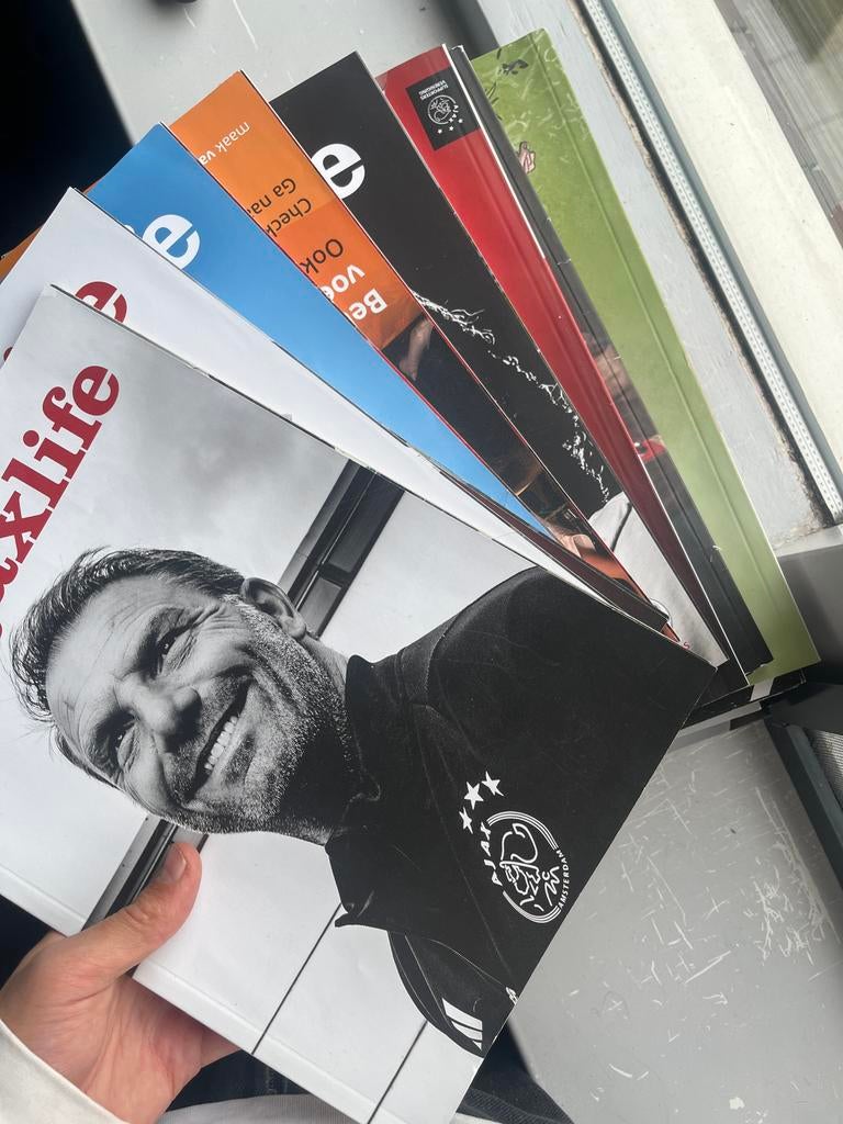 Stuk of 50 Ajax Life magazines, Ophalen of Verzenden, Gelezen, Sport en Vrije tijd