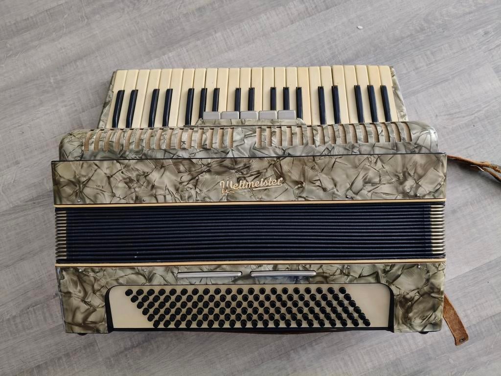 Oude Weltmeister Accordeon - Vintage Toetsaccordeon, Muziek en Instrumenten, Accordeons, Ophalen, Gebruikt, Toetsaccordeon, Weltmeister