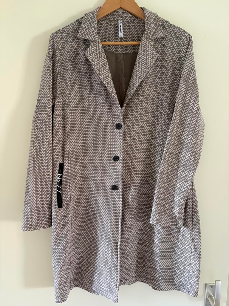 Zoso blazer maat L, Beige, Maat 42/44 (L), Ophalen of Verzenden, Zo goed als nieuw
