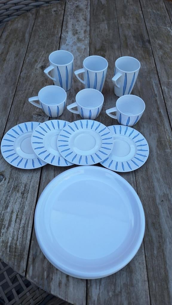 Mepal Lavendel camping servies - Borden, kopjes en bekers, Overige materialen, Gebruikt, Ophalen of Verzenden, Bord(en)
