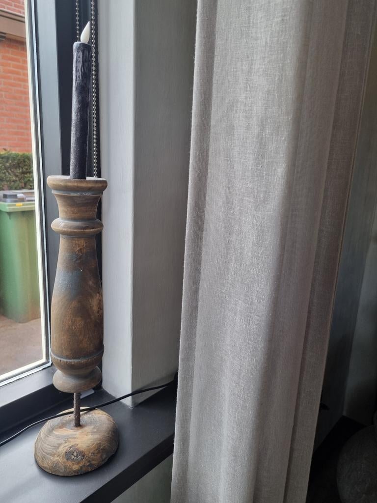 Houten kandelaar met rustieke uitstraling, Ophalen of Verzenden, Overige materialen