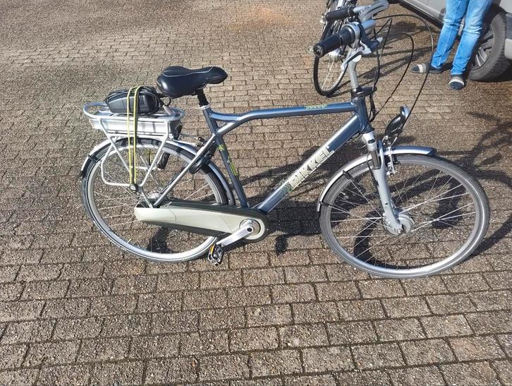 Nette Bikkel Ibee heren e-bike (57cm, pas 4800km), Fietsen en Brommers, Fietsen | Heren | Sportfietsen en Toerfietsen, Zo goed als nieuw