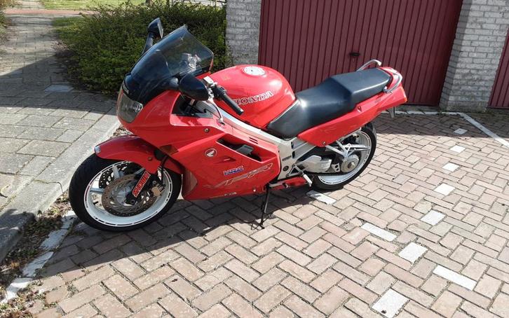 Honda VFR RC36/1 - Sportieve Toermotor, Motoren, Motoren | Honda, Particulier, Ophalen