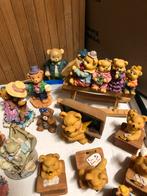 Grote verzameling beren beeldjes met meubeltjes, Verzamelen, Beren en Cherished Teddies, Ophalen of Verzenden, Gebruikt, Beeldje