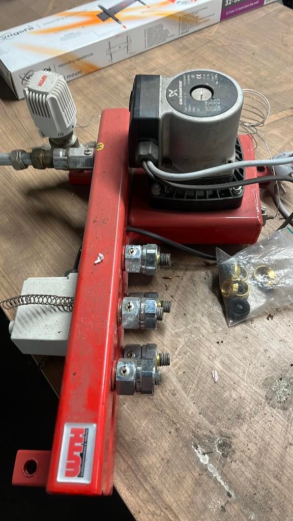 Verdeler vloerverwarming, Ophalen, Minder dan 30 cm, Overige typen, Minder dan 60 cm