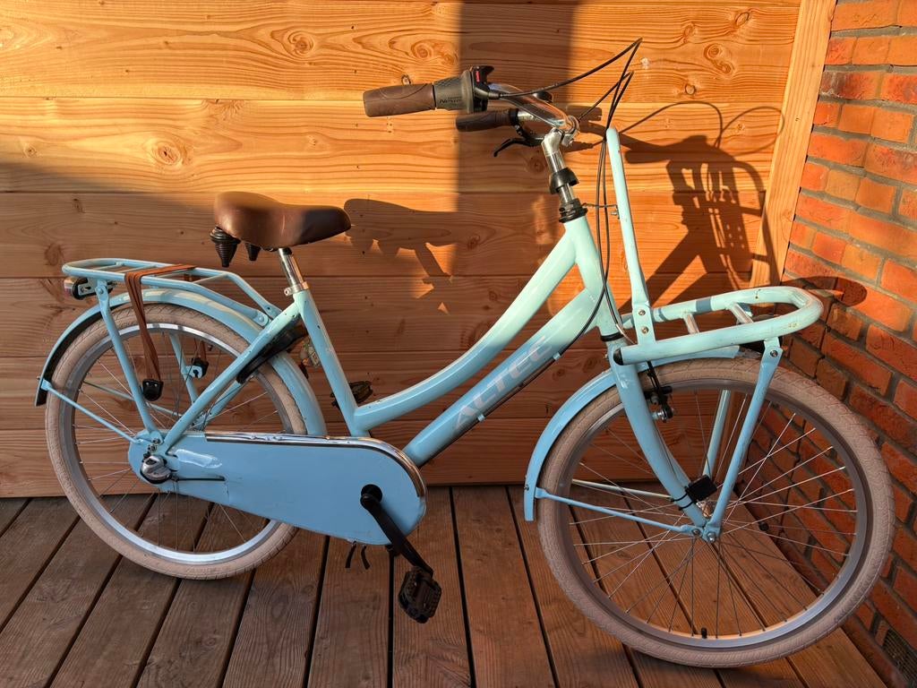 Altec Dutch meisjesfiets 24 inch + NIEUWE versnelling, Ophalen, Zo goed als nieuw, 24 inch, Versnellingen