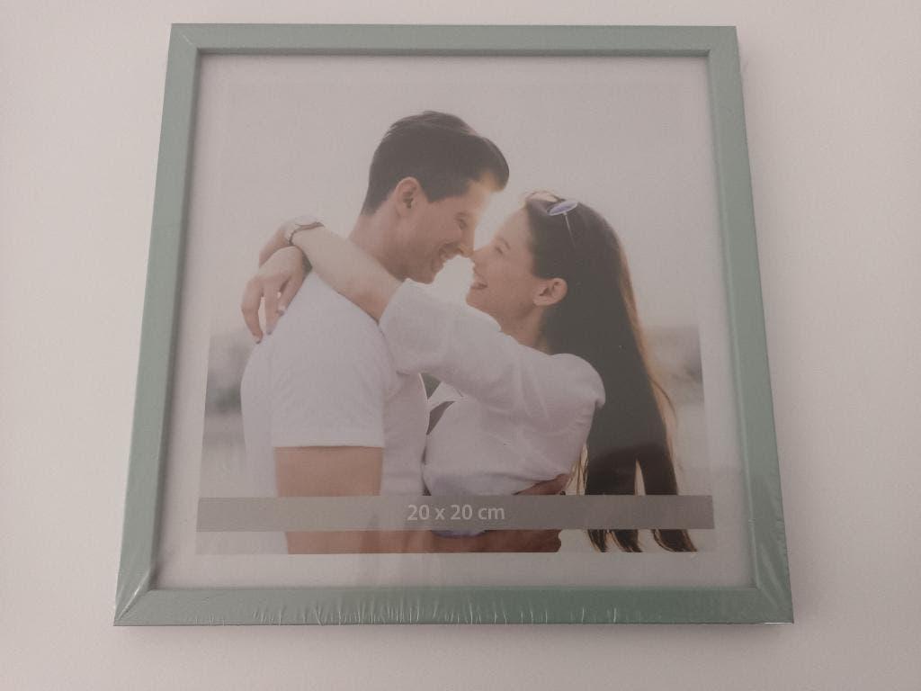 Nieuwe fotolijst lijst nieuw 20 x 20 cm lijstje photo frame, Huis en Inrichting, Woonaccessoires | Lijsten, Nieuw, Minder dan 50 cm
