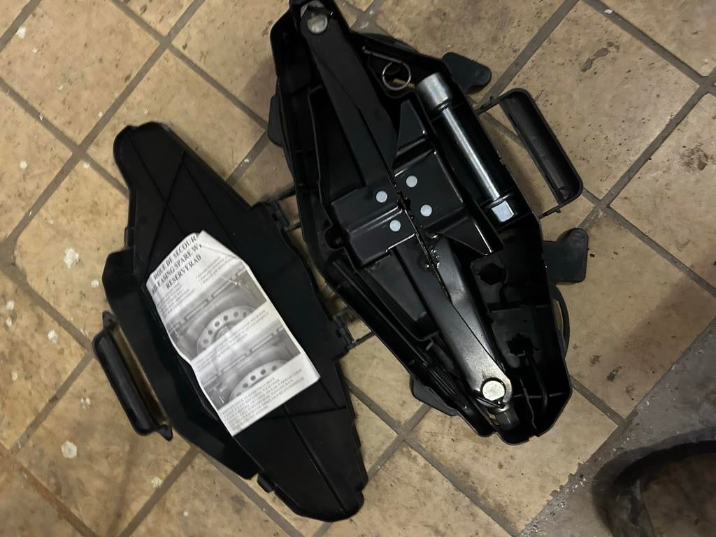 Krik set Renault Trafic / Opel Vivaro compleet, Ophalen of Verzenden, Gebruikt, Manueel, Schaarkrik