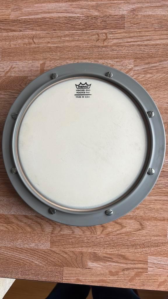 Remo Oefen Pad / Practice pad  8" / voor thuis en kleedkamer, Muziek en Instrumenten, Percussie, Zo goed als nieuw, Trommel, Ophalen of Verzenden