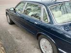 Daimler SIX 4.0 LWB AUT 1997 Blauw, Auto's, Jaguar, Origineel Nederlands, Te koop, Cruise Control, Benzine