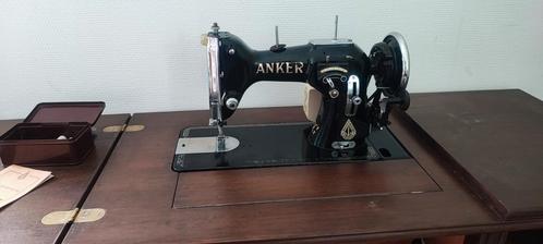 Antiek Anker naaimachine in kastje, Antiek en Kunst, Antiek | Naaimachines, Ophalen
