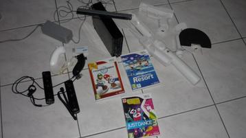 Wii  met Hdmi o.a.Mariokart 2 controllers met Motion plus beschikbaar voor biedingen