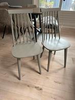 Grijze houten stoel, Huis en Inrichting, Stoelen, Ophalen, Gebruikt, Twee, Grijs