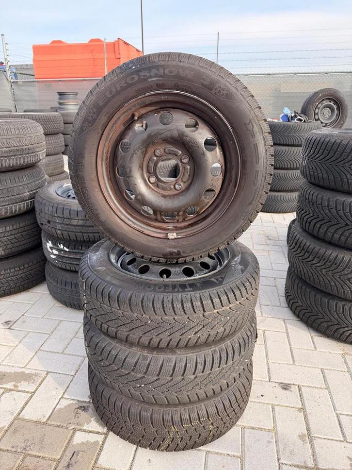 Winterbanden winterset Ford Fiesta Fusion 175/65 R14, Auto-onderdelen, Banden en Velgen, Banden en Velgen, Winterbanden, 14 inch