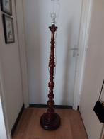 Houten staande lamp 160 cm hoog, Huis en Inrichting, Lampen | Vloerlampen, Ophalen, Zo goed als nieuw, 150 tot 200 cm
