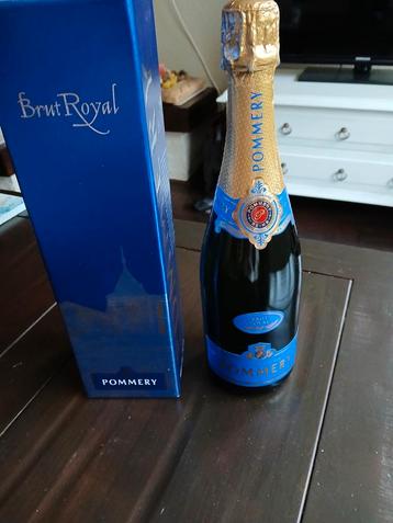 Champagne Pommery Brut Royal 750 ml beschikbaar voor biedingen