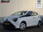Toyota Aygo 1.0 VVT-i X-Fun NL Auto Dealer Onderhouden Airco, Auto's, Toyota, Voorwielaandrijving, 12 maanden, Euro 6, 4 stoelen