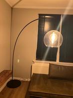 Ikea Skaftet lamp inclusief glazen bol en lichtbron, Huis en Inrichting, Lampen | Vloerlampen, Ophalen of Verzenden, Zo goed als nieuw