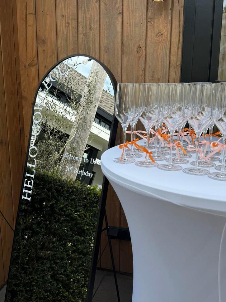 Ontvangst spiegel bruiloft, 21 diner of ander event, Hobby en Vrije tijd, Feestartikelen | Verhuur, Nieuw, Geboorte of Huwelijk