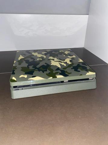 PlayStation 4 Slim – Goed werkend – Zonder controller beschikbaar voor biedingen