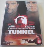 Dvd *** TUNNEL *** The only thing that stands between them, Cd's en Dvd's, Vanaf 16 jaar, Ophalen of Verzenden, Zo goed als nieuw
