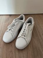 Puma schoenen maat 42, Kleding | Heren, Schoenen, Ophalen of Verzenden, Zo goed als nieuw