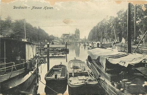 (701-077-023) Dordrecht Nieuwe Haven, Verzamelen, Ansichtkaarten | Nederland, Zuid-Holland, Verzenden