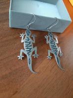 Nieuw!Aparte&Mooie zilv/925 lange oorbellen/Tjitjak/Gekko, Ophalen of Verzenden, Nieuw, Zilver, Hangers
