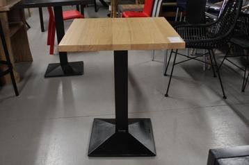 Leuke vierkante eettafel tafel metaal & hout 60 x 60 cm. beschikbaar voor biedingen