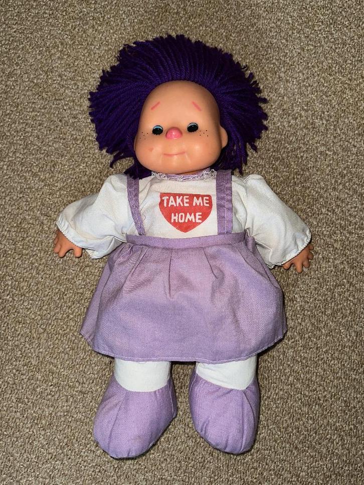 Pop "TAKE ME HOME" (42 cm), Verzamelen, Poppen, Zo goed als nieuw, Pop, Ophalen of Verzenden