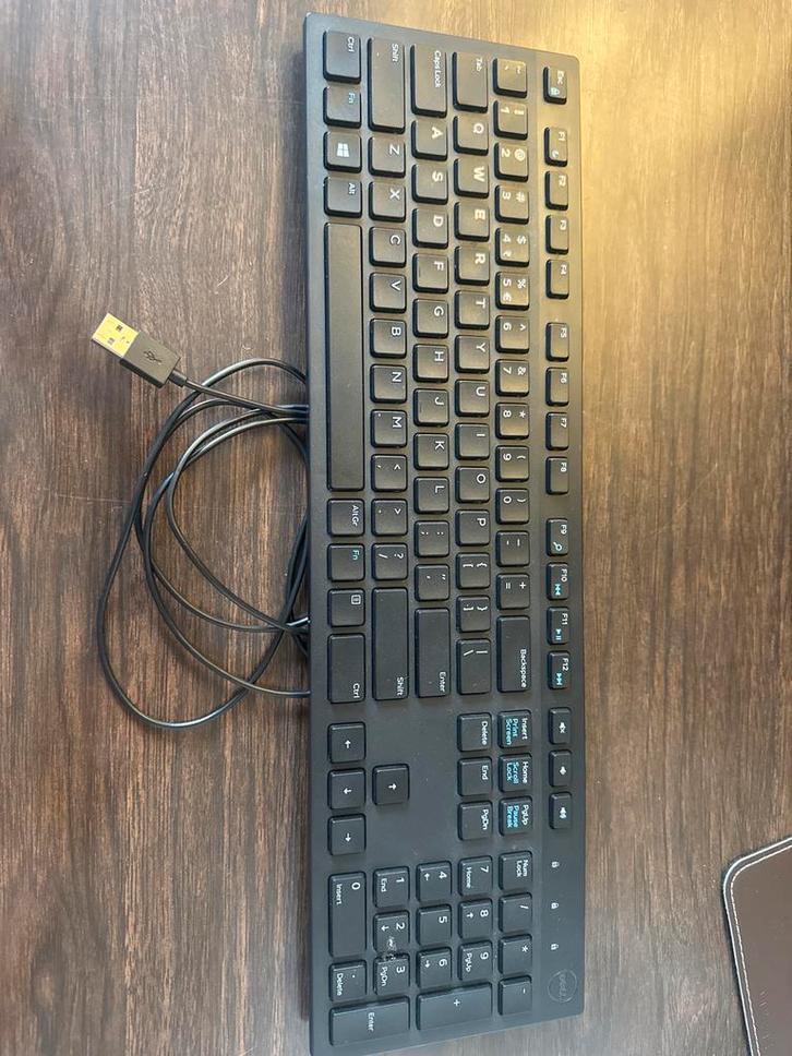 Dell USB Toetsenbord - Betrouwbaar en Functioneel, Computers en Software, Toetsenborden, Gebruikt, Qwerty, Bedraad, Multimediatoetsen