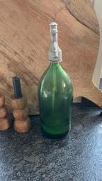 Brocante groene waterfles, Ophalen of Verzenden