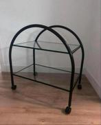 Vintage industriële verrijdbare theetafel, Huis en Inrichting, Tafels | Sidetables, 25 tot 50 cm, Rechthoekig, Zo goed als nieuw