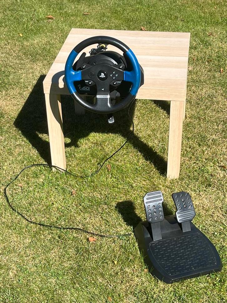 Thrustmaster T150 RS Force Feedback Stuur – PlayStation ️, Spelcomputers en Games, Spelcomputers | Sony PlayStation Consoles | Accessoires