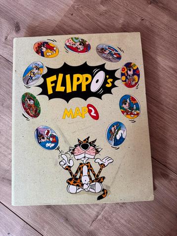 Flippo map met inhoud beschikbaar voor biedingen