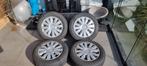 Winterbanden 185/65 R15 afkomstig van Renault Clio IV (2014), Auto-onderdelen, Banden en Velgen, Ophalen, Gebruikt, 15 inch, Band(en)