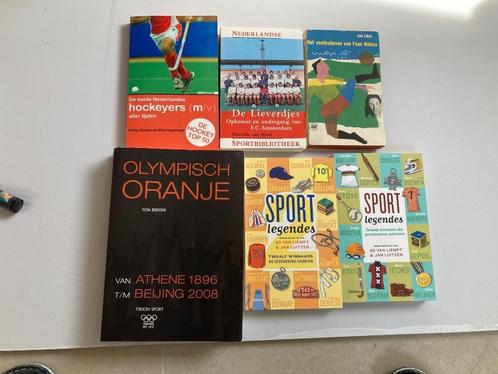 6 boeken over sport en verhalen., Boeken, Sportboeken, Gelezen, Balsport, Ophalen of Verzenden
