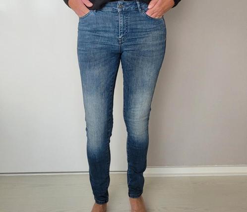 Silvercreek jeans W28 L32 Blauw spijkerbroek, Kleding | Dames, Spijkerbroeken en Jeans, Zo goed als nieuw, W28 - W29 (confectie 36)