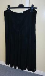 Mooie rok voor de feestdagen, Kleding | Dames, Zwart, Maat 42/44 (L), Ophalen of Verzenden, Zo goed als nieuw
