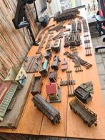 Antieke trein + Märklin rails (veel spoor), Hobby en Vrije tijd, Modeltreinen | H0, Ophalen, Wisselstroom, Analoog, Märklin