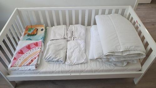 Peuterbed van Petit Amelie incl matras en beddengoed, Kinderen en Baby's, Kinderkamer | Bedden, Gebruikt, 140 tot 160 cm, 70 tot 85 cm