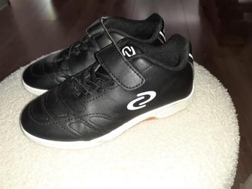 Gymschoenen maat 29 beschikbaar voor biedingen