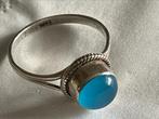 Zilveren ring met blauwe edelsteen., Nieuw, 18 tot 19, Blauw, Met edelsteen