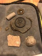 Romeinse bodemvondsten armband en spiegel enz., Ophalen of Verzenden