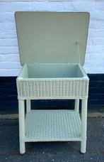 zachtgroen tafeltje met bovenklep en onderplank, 48Br, 56 H, 45 tot 60 cm, Overige materialen, Minder dan 55 cm, De doofpot