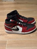 Jordan 1 Mid Chicago Toe Maat 44,5, Kleding | Heren, Schoenen, Ophalen of Verzenden, Gedragen, Overige kleuren, Sneakers of Gympen