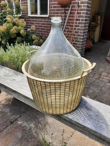 Te koop  beschikbaar voor biedingen