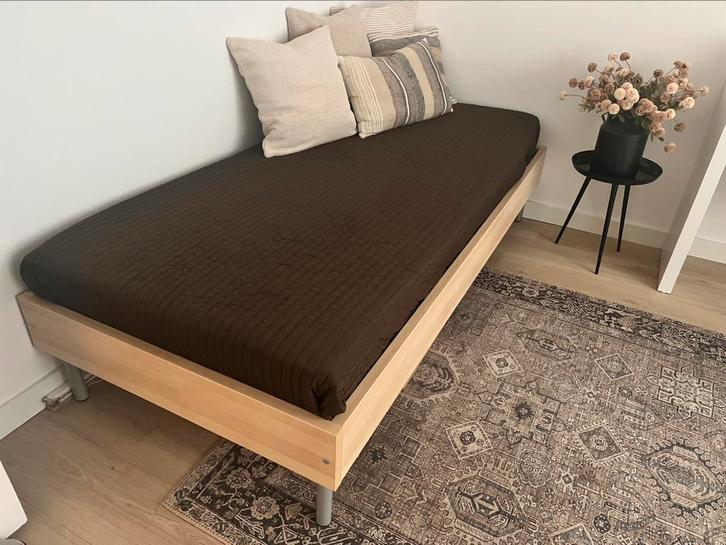 Bedframe 1 persoons, Huis en Inrichting, Slaapkamer | Bedden, Gebruikt, Eenpersoons, 90 cm, Hout, Ophalen