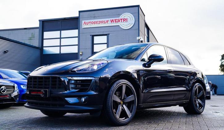 Porsche Macan 2.0 | Suede stuurwiel | Pano | Stuurwiel verwa, Auto's, Porsche, Bedrijf, Te koop, Macan, 4x4, ABS, Airbags, Airconditioning