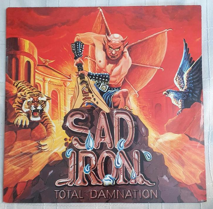 LP Sad iron - Total damnation - DLS 99 - 1983, Cd's en Dvd's, Vinyl | Hardrock en Metal, Zo goed als nieuw, Verzenden